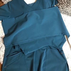 Jockey scrub set size large